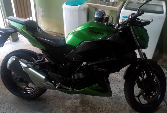KAWASAKI Z300 